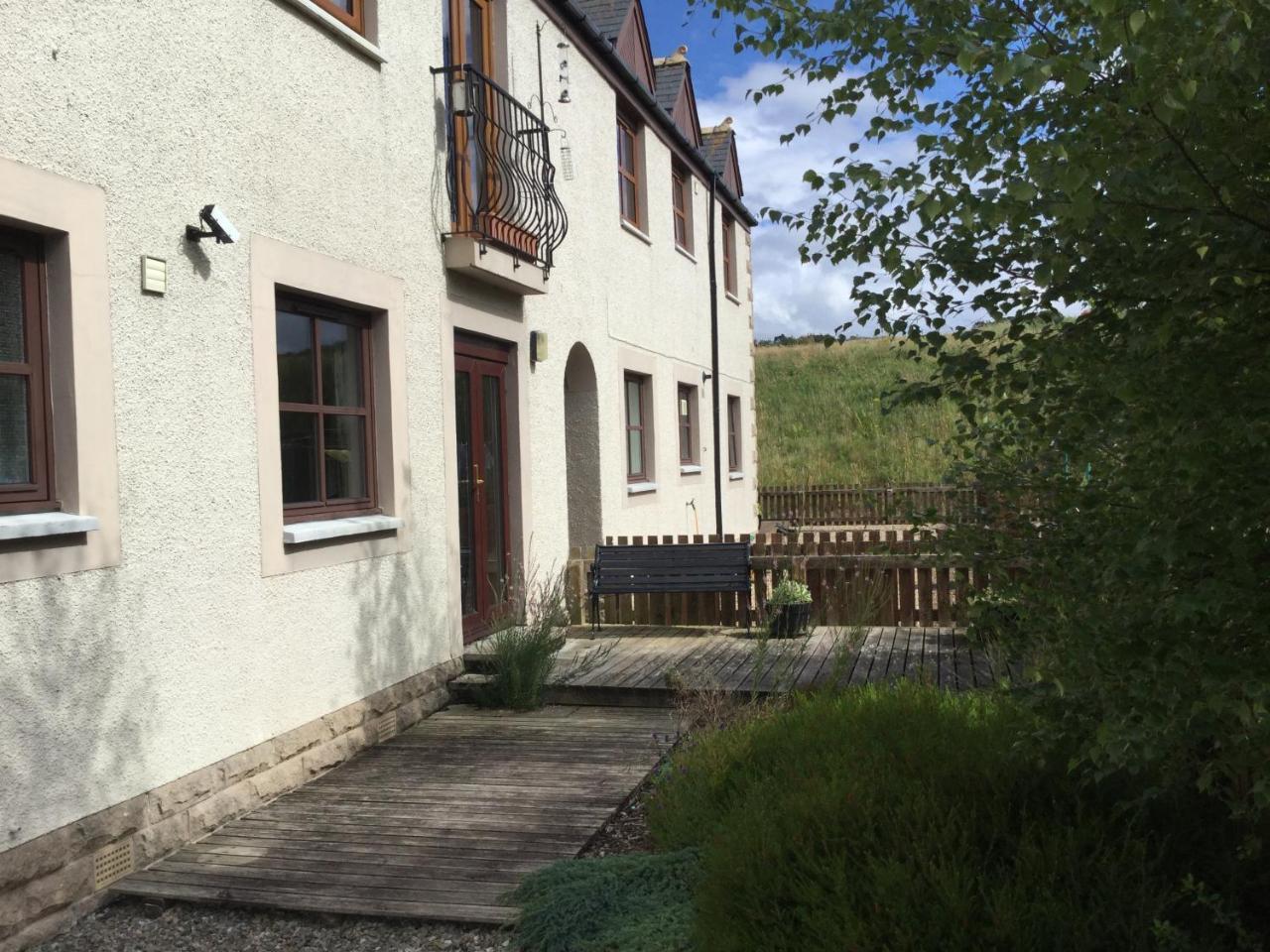 Two-Bedroom Apartment - Golf View Free Parking Inverness Eksteriør bilde