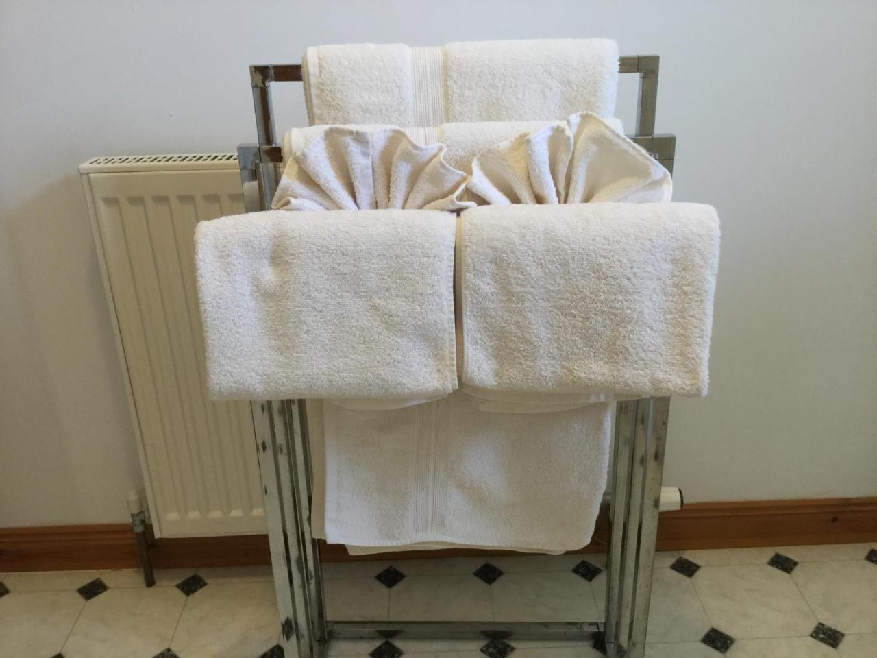 Two-Bedroom Apartment - Golf View Free Parking Inverness Eksteriør bilde