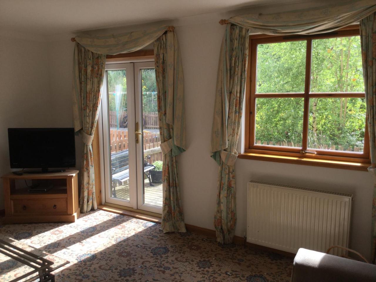 Two-Bedroom Apartment - Golf View Free Parking Inverness Eksteriør bilde